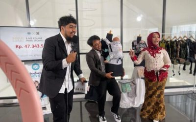 Bayiku.id Lelang Charity Gendongan Pertama di Indonesia